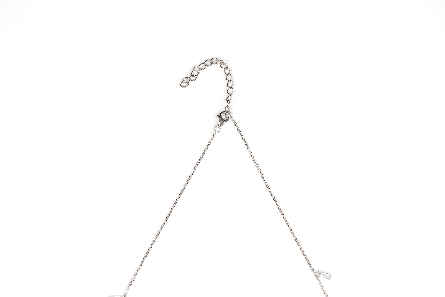 Pure Elegance White Necklace