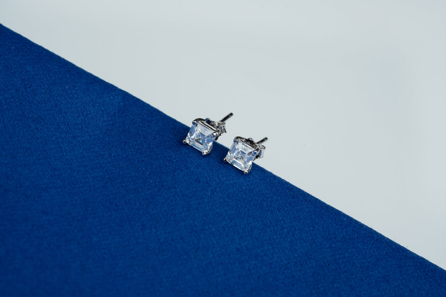 Silver Solitaire Square Studs