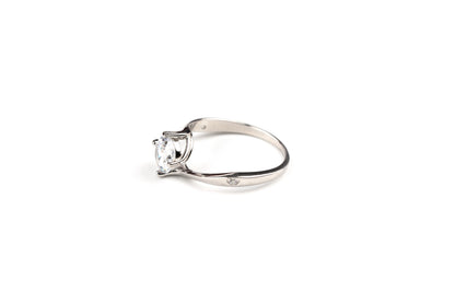 Stylish Solitaire Ring