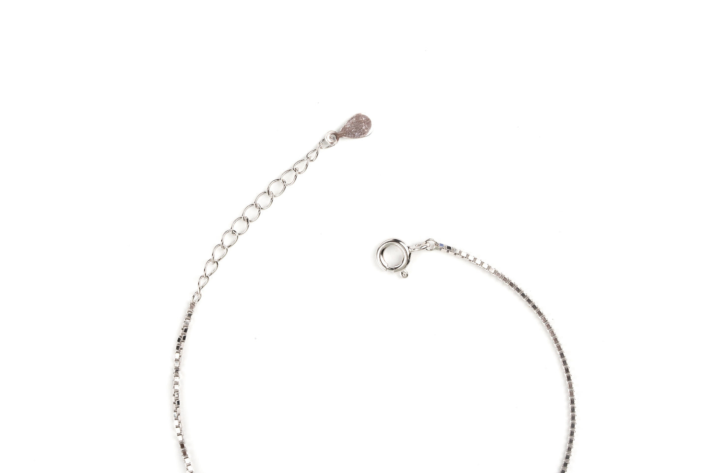 Shimmering Silver Balls Bracelet