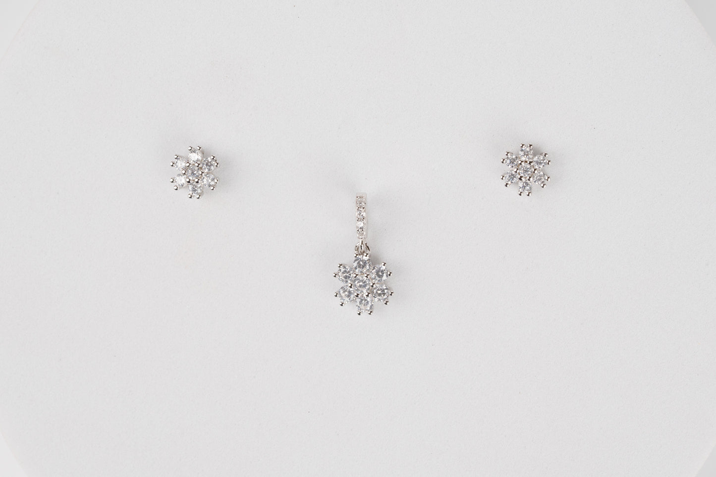 Silver Lilybud Pendant Set