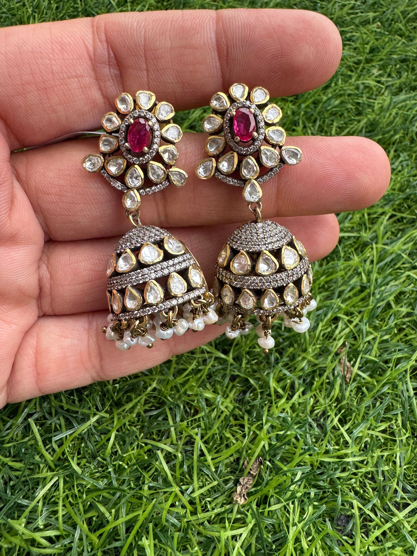 Marun Bloom Jhumka