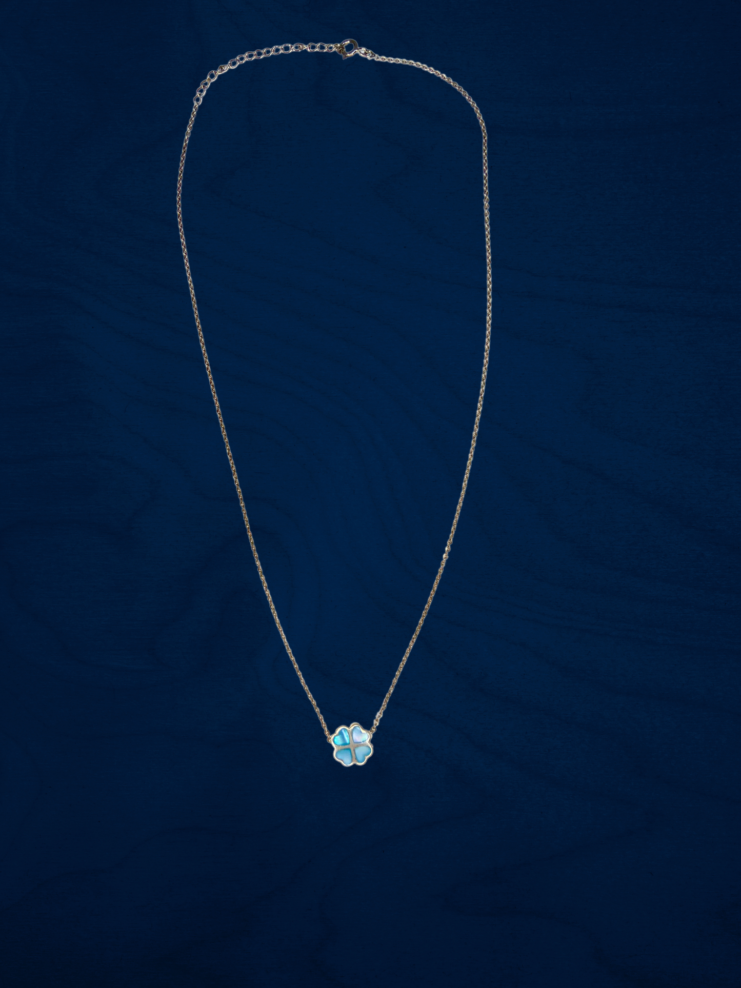 Charming Blue Floral Pendant with Chain