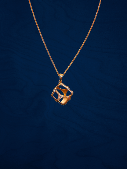 Rosegold Pendant with Chain